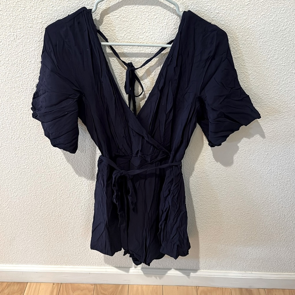 Francesca’s Romper, size L, New